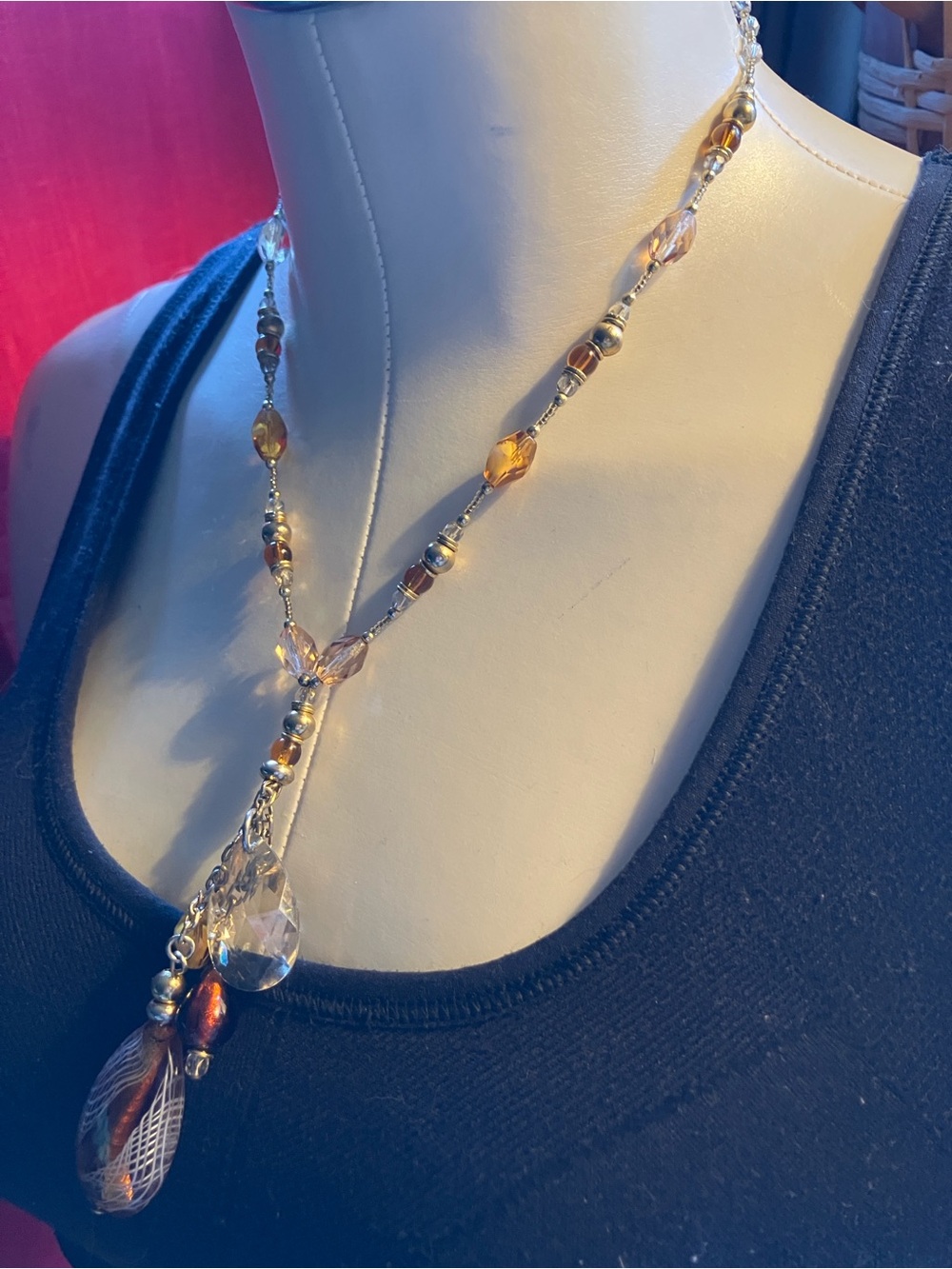 Very Flattering Sterling Silver & Murano Glass Necklace